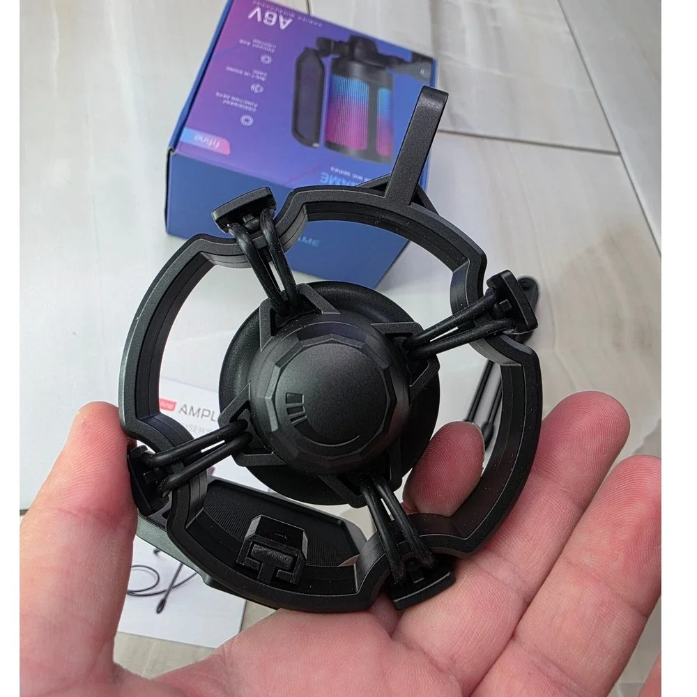 Fifine AmpliGame A6V USB Gaming‎ Microphone RGB Condenser Mic Tripod Stand S2